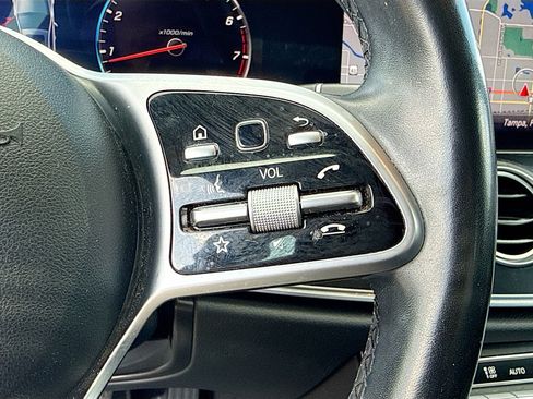 Used 2020 Mercedes-Benz E 350 Sedan image 38