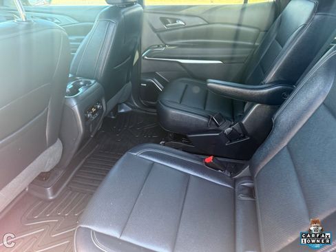 Certified 2024 Chevrolet Traverse LT w/ Enhanced Driving Package FWD image 16