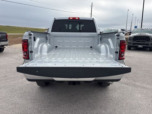 New 2026 RAM 2500 Tradesman AWD/4WD image 21