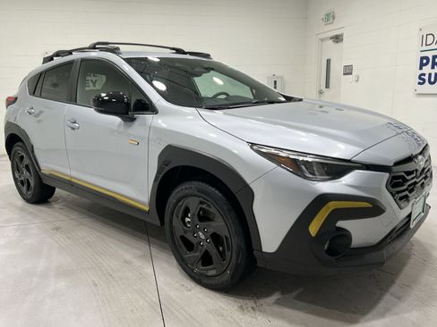 New 2026 Subaru Crosstrek 2.5i Sport w/ Crosstrek Mirror Package AWD/4WD image 2