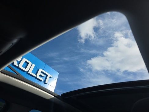 Used 2022 Chevrolet Equinox LT image 24