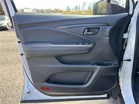 Used 2025 Honda Ridgeline TrailSport+ image 18