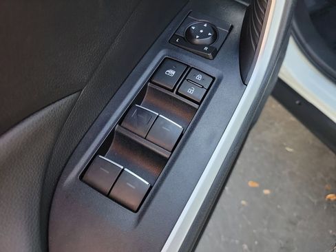 Used 2023 Toyota RAV4 XLE image 17