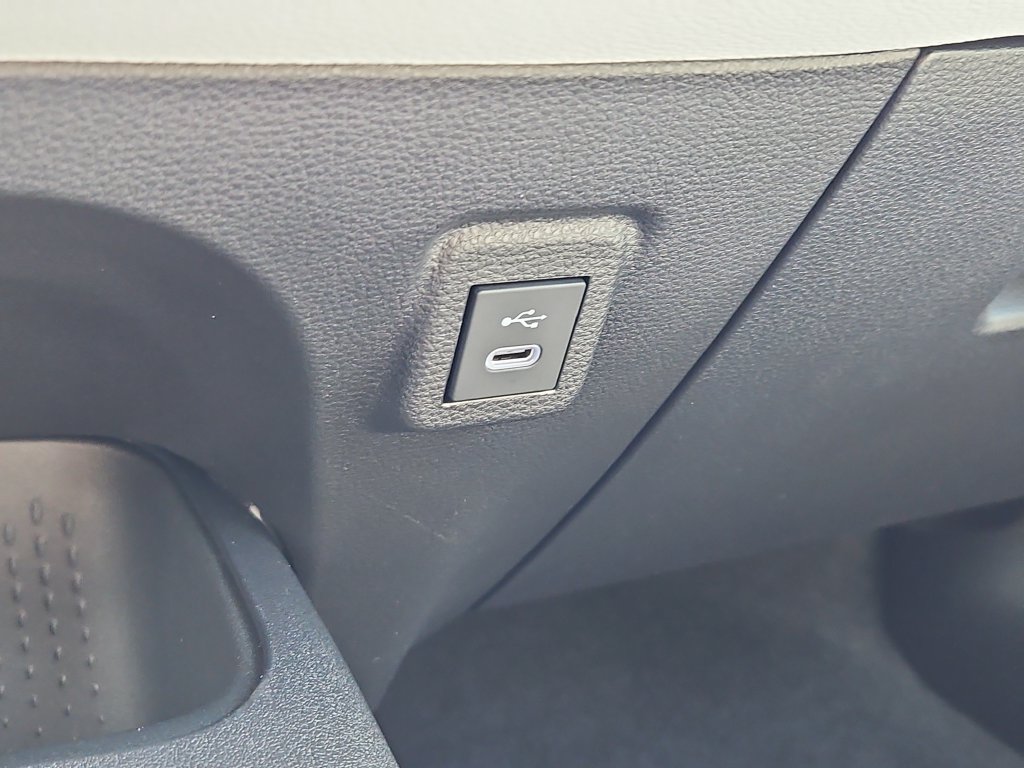 New 2026 Toyota Corolla SE FWD image 11