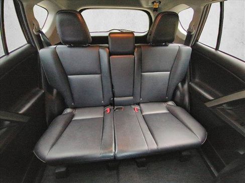 Used 2015 Toyota RAV4 Limited w/ Technology Package FWD image 23