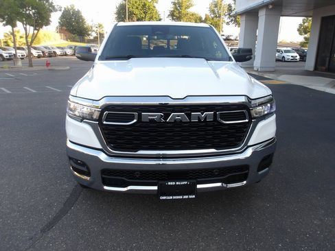 New 2026 RAM 1500 4x4 Crew Cab image 3
