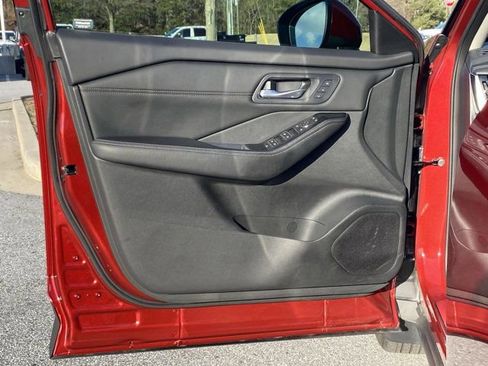 Used 2024 Nissan Rogue SL w/ SL Premium Package image 22