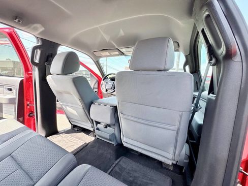 Used 2011 Ford F150 XLT w/ XLT Chrome Pkg image 20