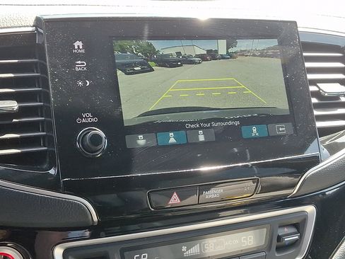 Used 2023 Honda Passport Elite image 19