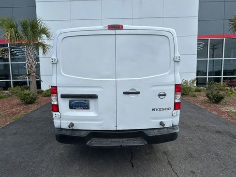 Used 2017 Nissan NV 2500 S RWD image 5