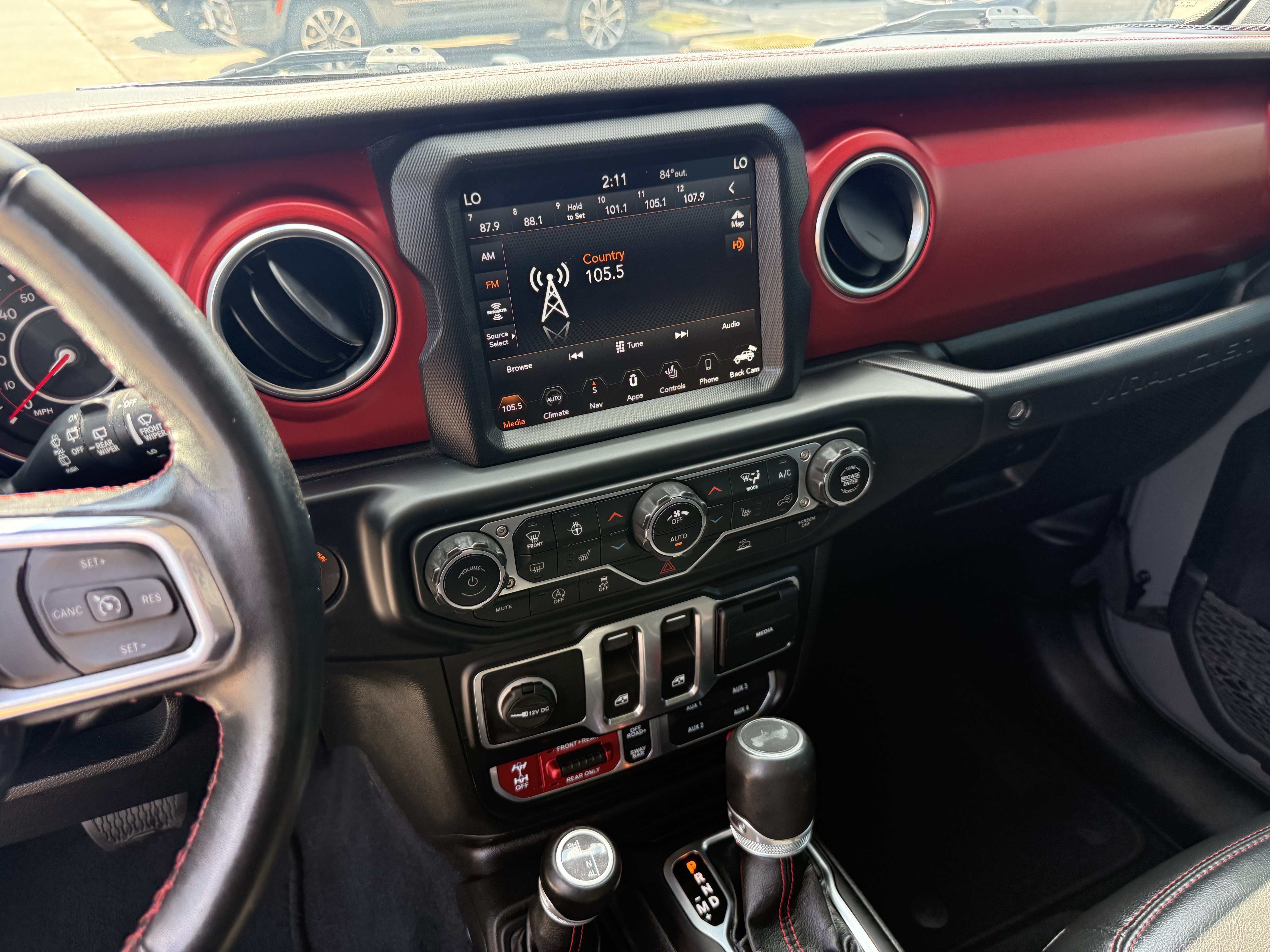 Used 2022 Jeep Wrangler Rubicon w/ Cold Weather Group AWD/4WD image 19