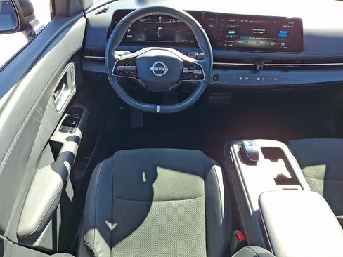 Certified 2023 Nissan Ariya FWD image 14