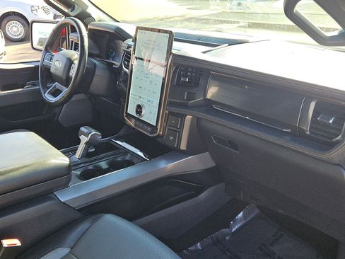 Used 2022 Ford F150 Lightning Lariat w/ Equipment Group 511A High image 27