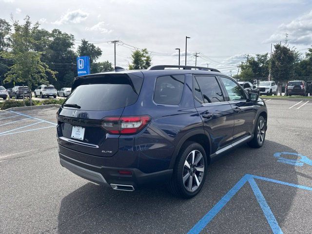 Used 2024 Honda Pilot Elite image 8