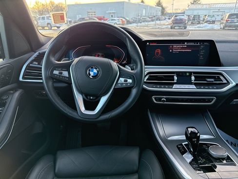 Used 2023 BMW X5 xDrive40i image 9