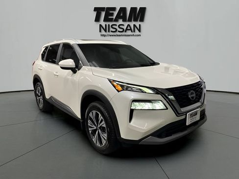Certified 2023 Nissan Rogue SV w/ SV Premium B Package AWD/4WD image 1