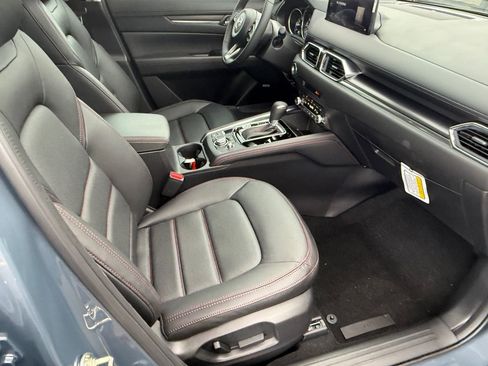 New 2025 MAZDA CX-5 Carbon Edition image 11