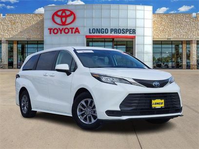 Certified 2023 Toyota Sienna LE