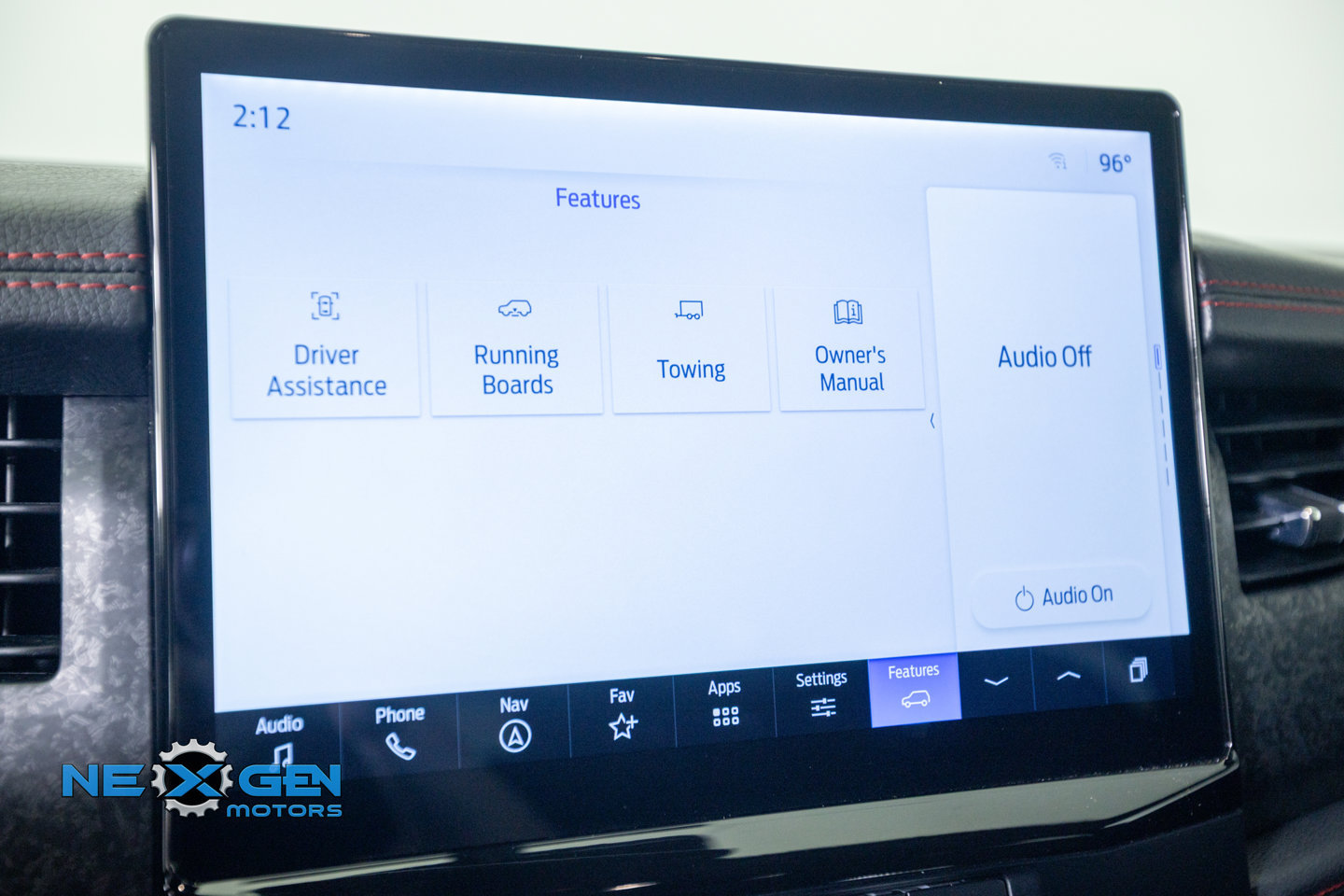 Used 2024 Ford Expedition Limited AWD/4WD image 23