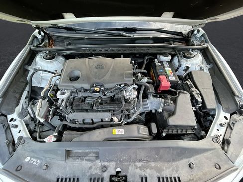Used 2023 Toyota Camry SE FWD image 31