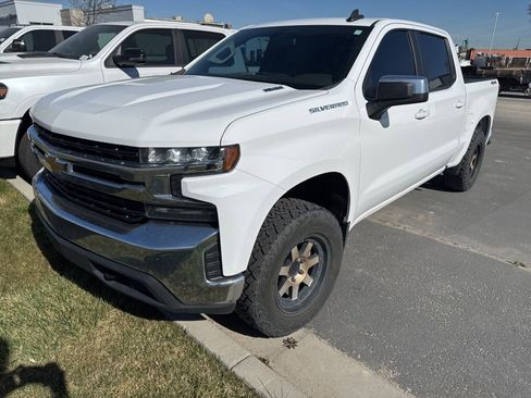 Used 2021 Chevrolet Silverado 1500 LT image 1