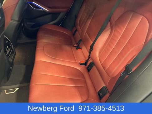 Used 2022 BMW X6 xDrive40i w/ Executive Package AWD/4WD image 28