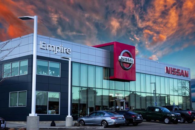 Used 2014 Chevrolet Volt Premium w/ Premium Trim Package FWD image 6