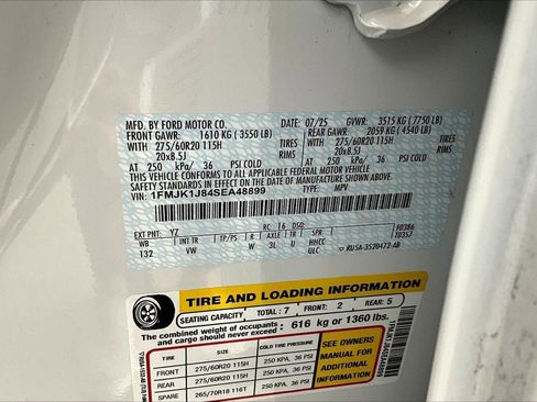 Used 2025 Ford Expedition Max Active image 8