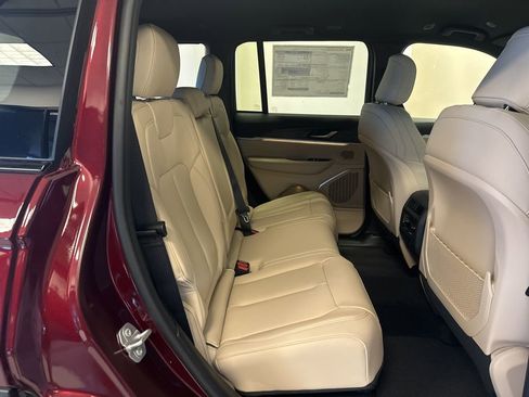 New 2026 Jeep Grand Cherokee Limited AWD/4WD image 43