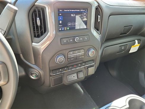 New 2025 Chevrolet Silverado 1500 Custom image 22