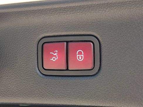 Used 2022 Mercedes-Benz S 580 4MATIC Sedan image 35