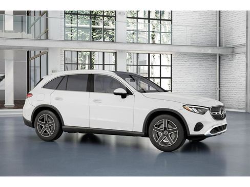New 2026 Mercedes-Benz GLC 300 4MATIC image 13