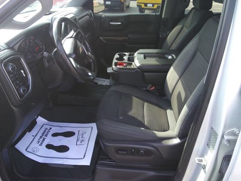 Used 2019 Chevrolet Silverado 1500 LT w/ All-Star Edition image 19