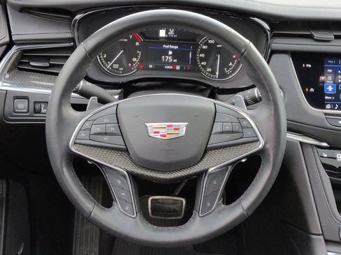 Certified 2023 Cadillac XT5 Sportv image 24