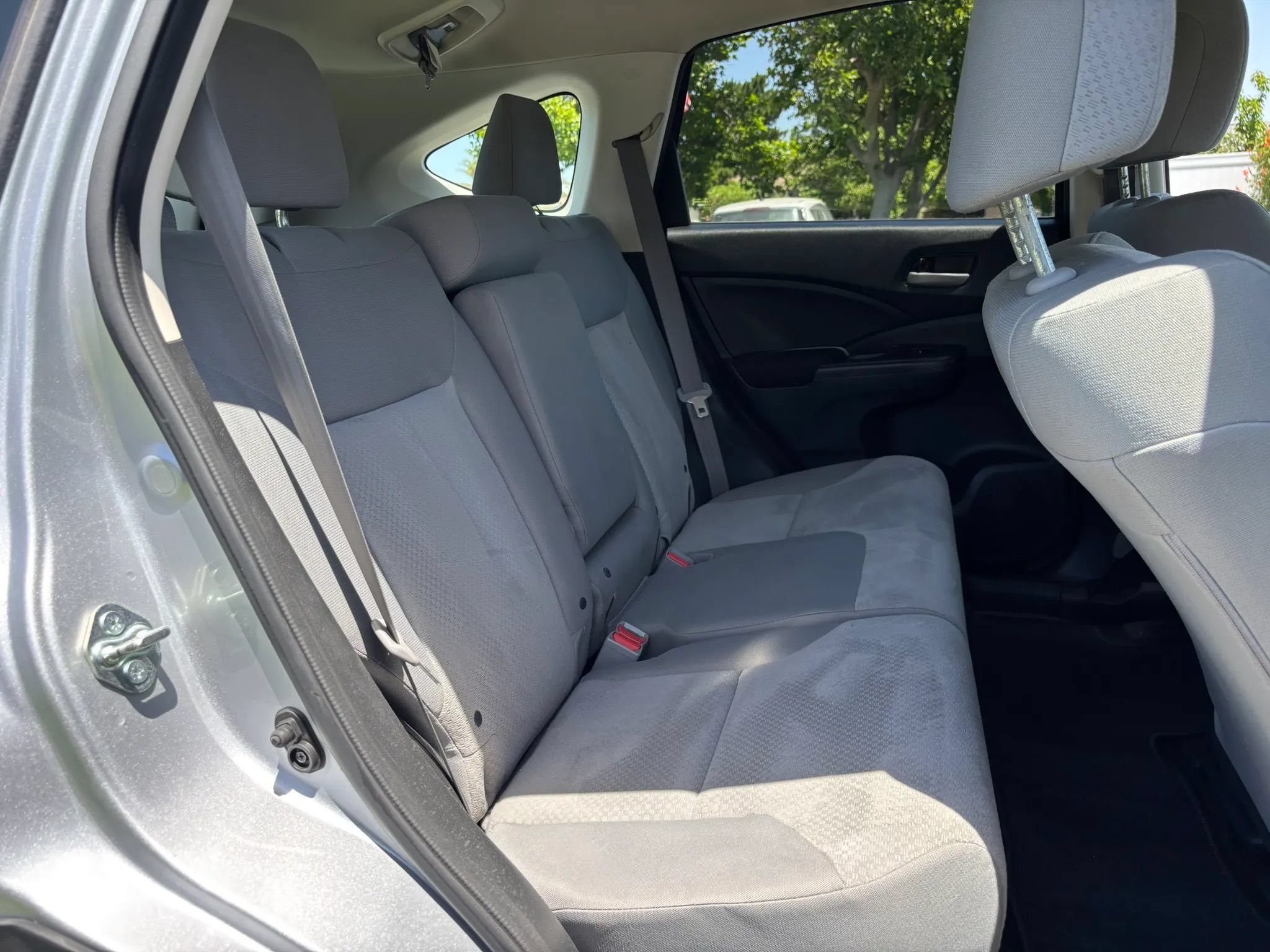 Used 2016 Honda CR-V LX image 10