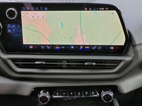 New 2025 Chevrolet Silverado EV LT image 18