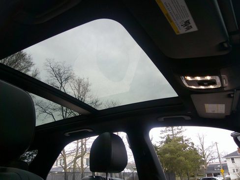 Used 2020 Mercedes-Benz GLE 350 4MATIC image 48