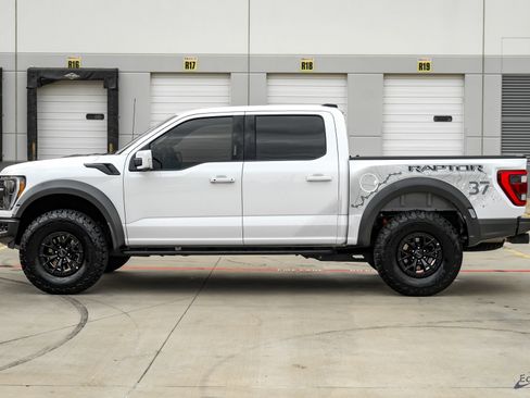 Used 2023 Ford F150 Raptor w/ Raptor 37 Performance Package AWD/4WD image 7