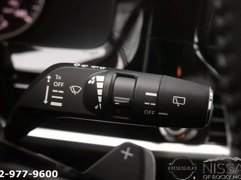 Used 2022 Nissan Pathfinder SL image 23