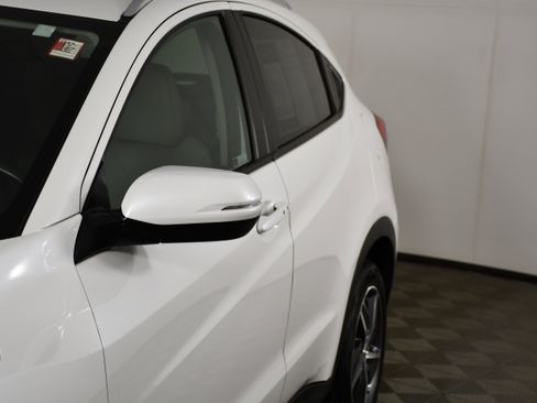 Used 2022 Honda HR-V EX-L image 13