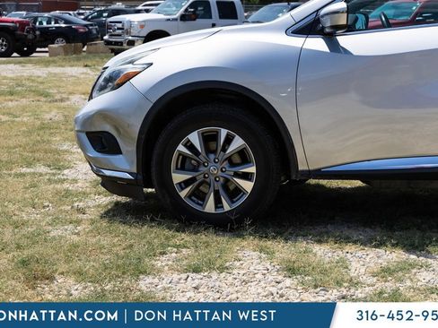 Used 2018 Nissan Murano SV FWD image 33