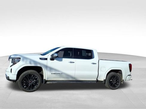Used 2024 GMC Sierra 1500 Denali image 8