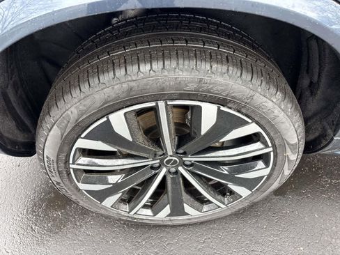 New 2026 Volvo XC90 B6 Ultra w/ Protection Package Premier AWD/4WD image 10