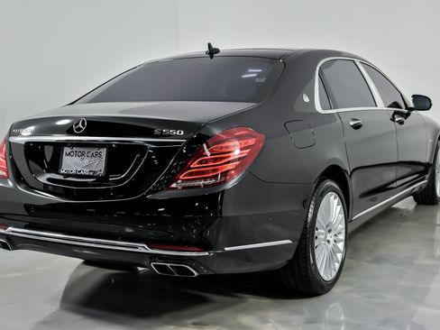 Used 2017 Mercedes-Benz Maybach S 550 4MATIC image 12