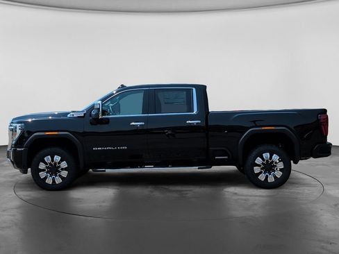 New 2026 GMC Sierra 3500 Denali w/ Denali Reserve Package AWD/4WD image 5