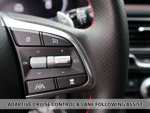 Used 2023 Genesis G70 2.0T w/ Sport Prestige Package RWD image 5