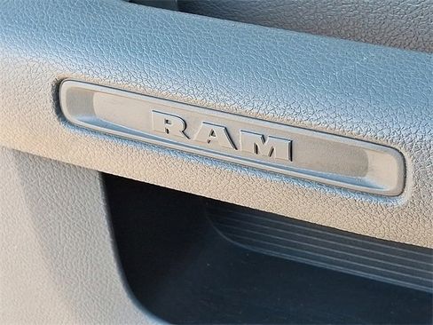 Used 2017 RAM 1500 Lone Star image 21