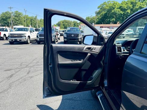 Used 2019 Ford Ranger XLT w/ Equipment Group 302A Luxury AWD/4WD image 11