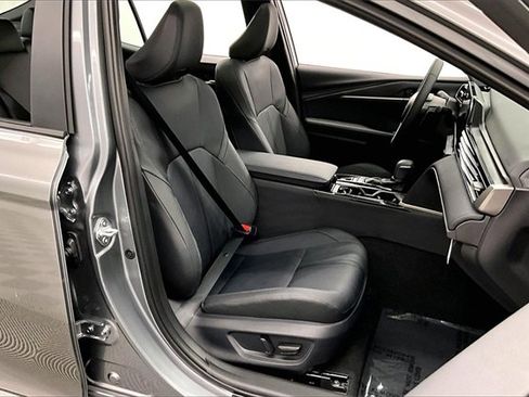 Used 2026 Toyota Camry XSE image 7