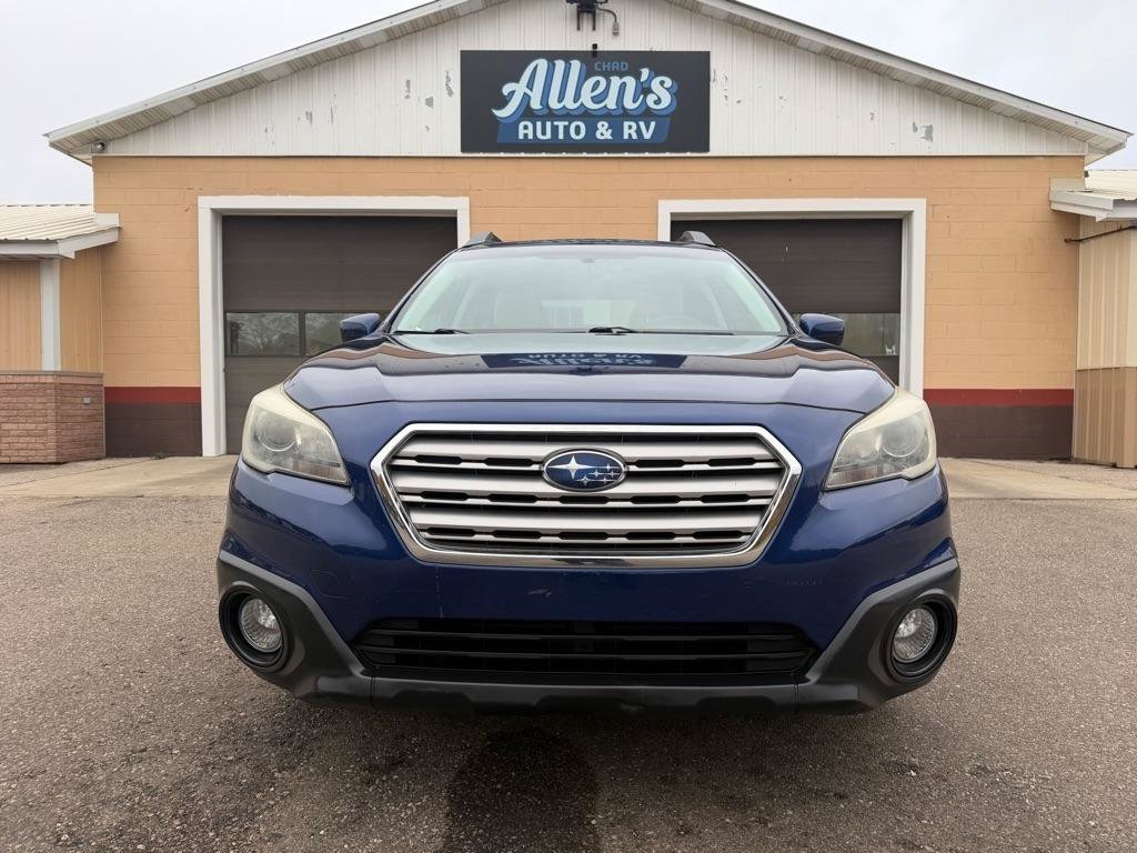 Used 2017 Subaru Outback 2.5i Premium AWD/4WD image 2